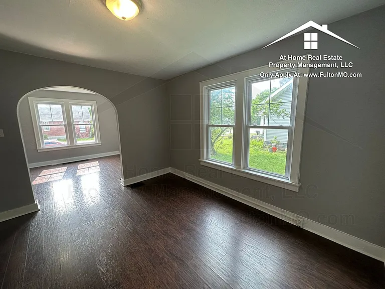 835 Nichols St — Photo 10