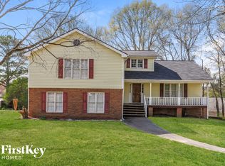 1400 Overwood Trce, Snellville, GA