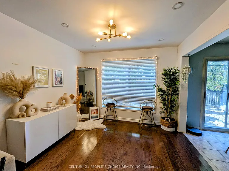4486 Virtue Ct — Photo 3