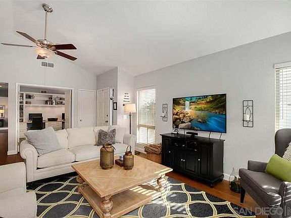 5th image of 1890 Chaparral Dr