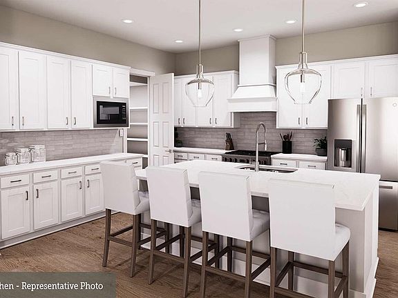 The Harkins - Kitchen