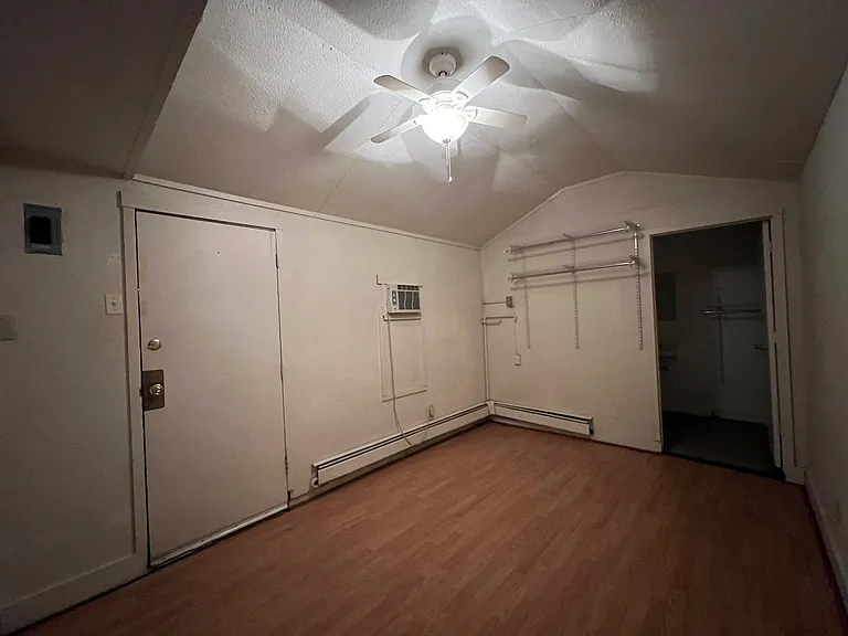 1140 Hazel St #2 — Photo 6