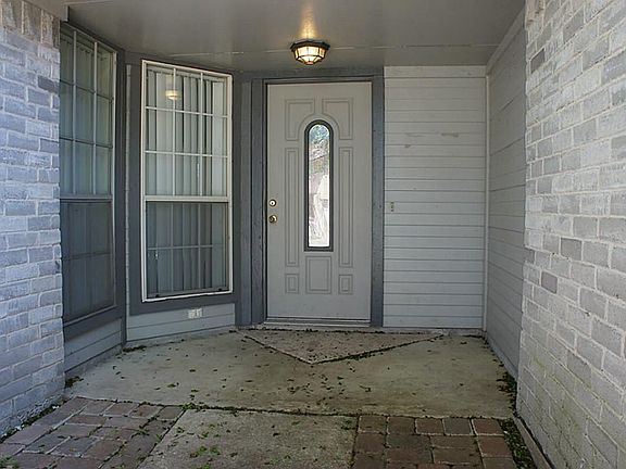 3rd image of 6706 Liberty Valley Dr