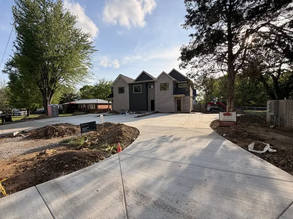 4482 Church St, Greenbrier, TN 37073