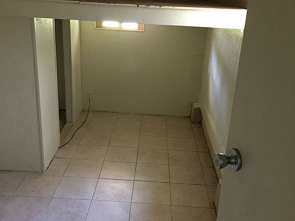 2nd image of 130 E Prospect St