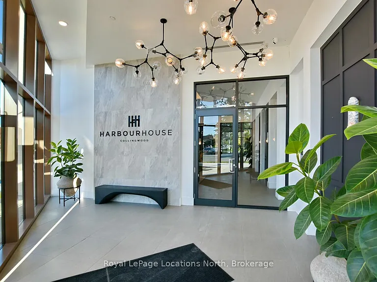 31 Huron St #603 — Photo 3