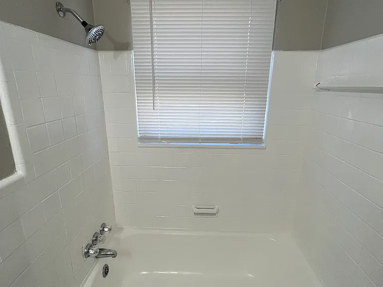 1319 Hansboro Ave — Photo 14