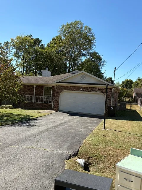 1666 Lillian Ct