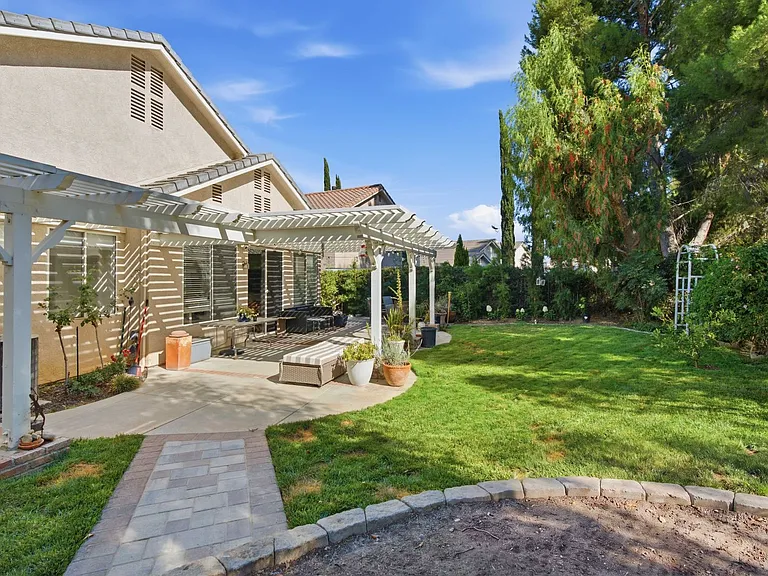 28587 Haskell Canyon Rd — Photo 25
