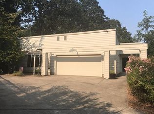 725 Hansen Ave S, Salem, OR 97302