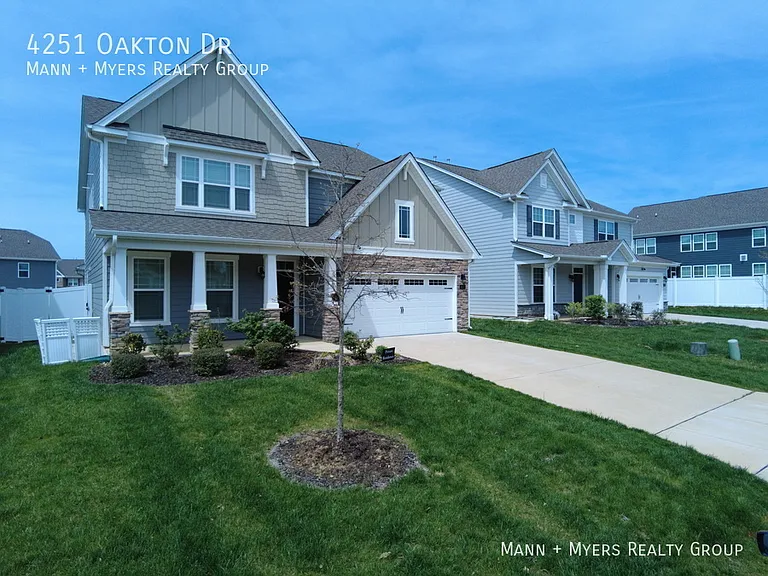 4251 Oakton Dr — Photo 2