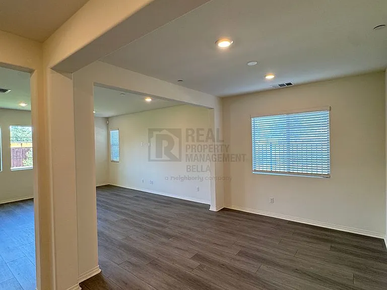 29261 Humboldt Ct — Photo 4