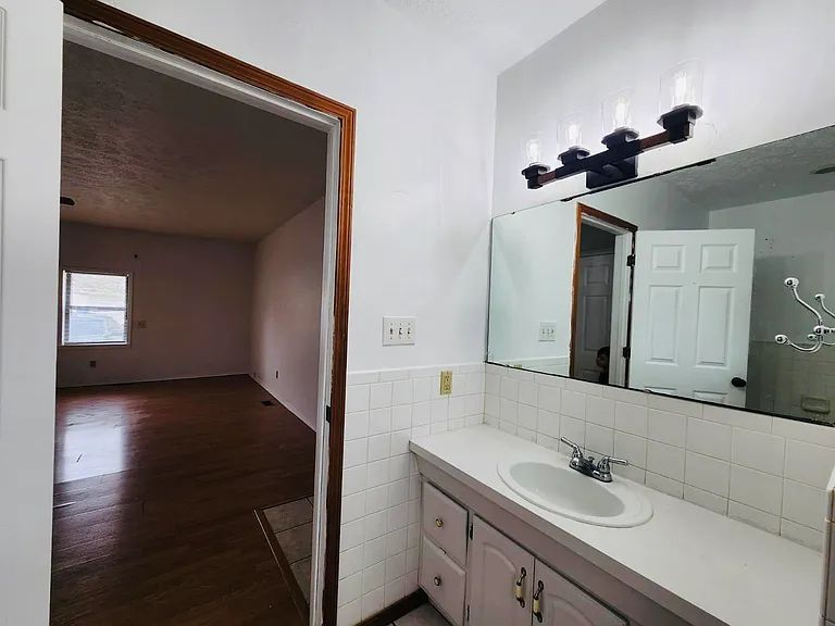 282 Central Ave — Photo 12