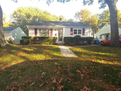 8 Almond St, Lincoln, RI, 02865