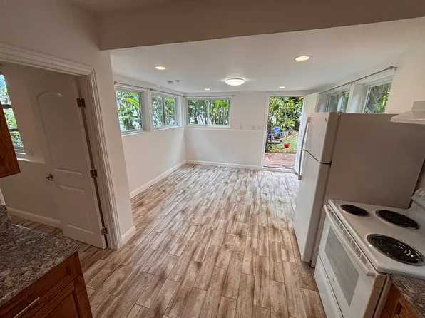 3658 Woodlawn Dr, Honolulu, HI 96822