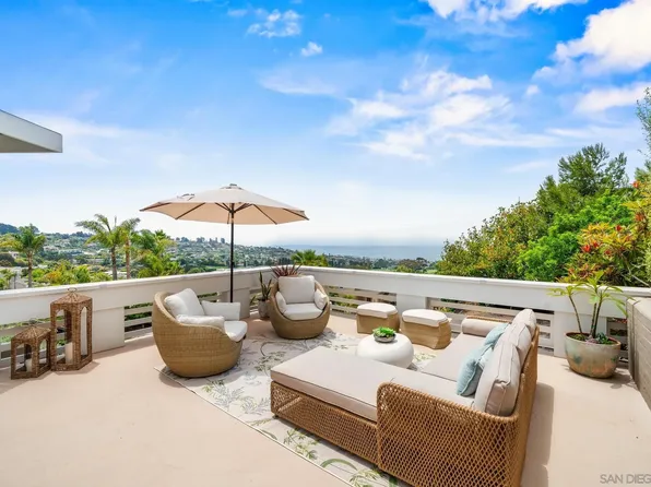 7201 Country Club Dr, La Jolla, CA 92037