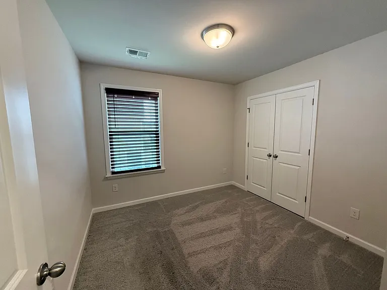 219 Winding River Dr — Photo 24