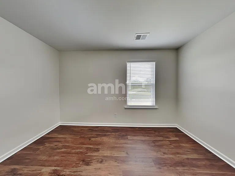 116 Butternut Ct — Photo 13