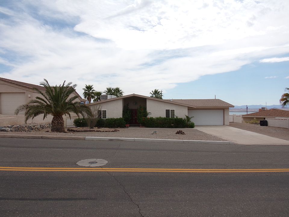 1st image of 2860 Briarcrest Dr