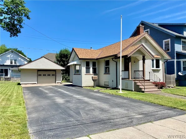 19-21 Kingsbury Ave, Batavia, NY 14020