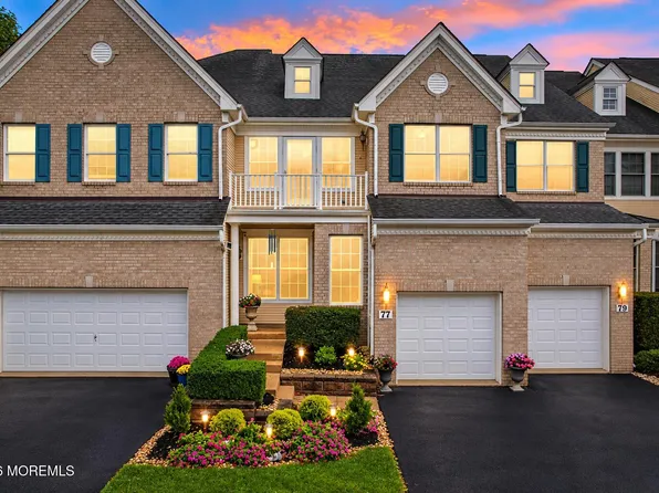 77 Deepwater Circle, Manalapan, NJ 07726