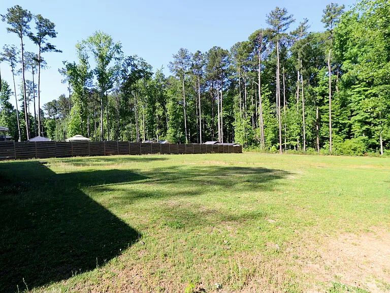 8424 Rhodes Rd — Photo 31