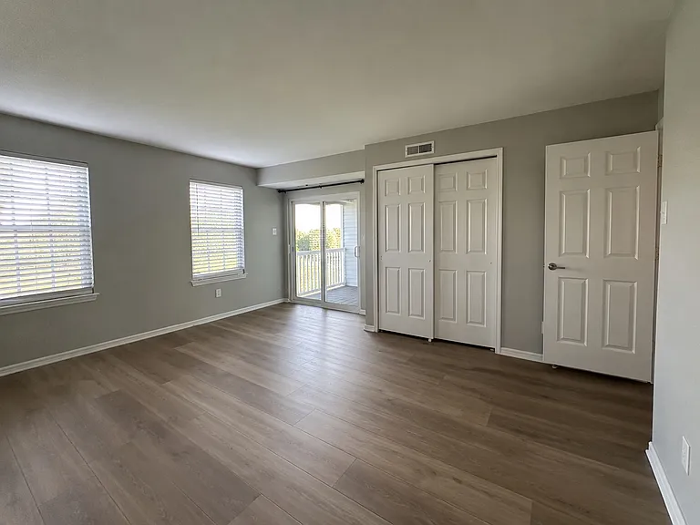 365 Independence Dr — Photo 7