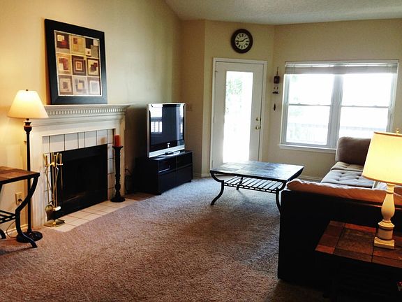 5th image of 4443 Fair Stone Dr