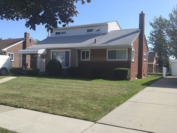 2nd image of 16840 Juliana Ave
