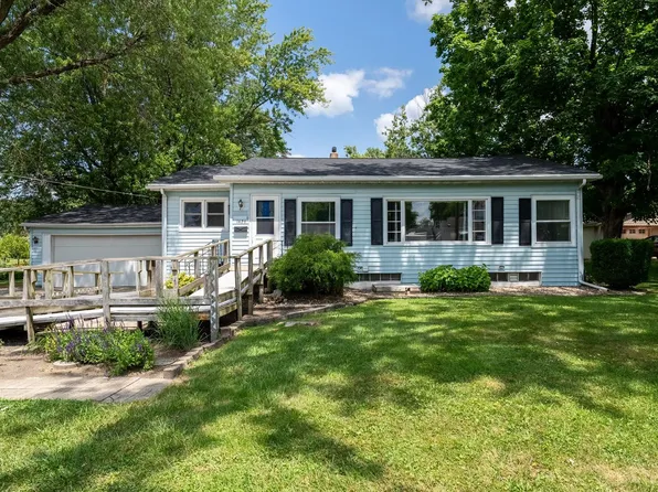 1426 E Morrell St, Streator, IL 61364