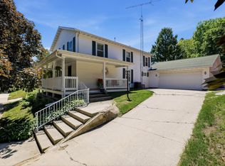 516 N 5th STREET, Manitowoc, WI 54220