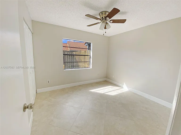 14980 SW 48th Ter #28F — Photo 14