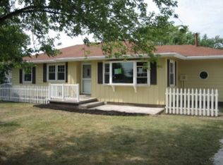 3737 Pickle Rd, Oregon, OH 43616