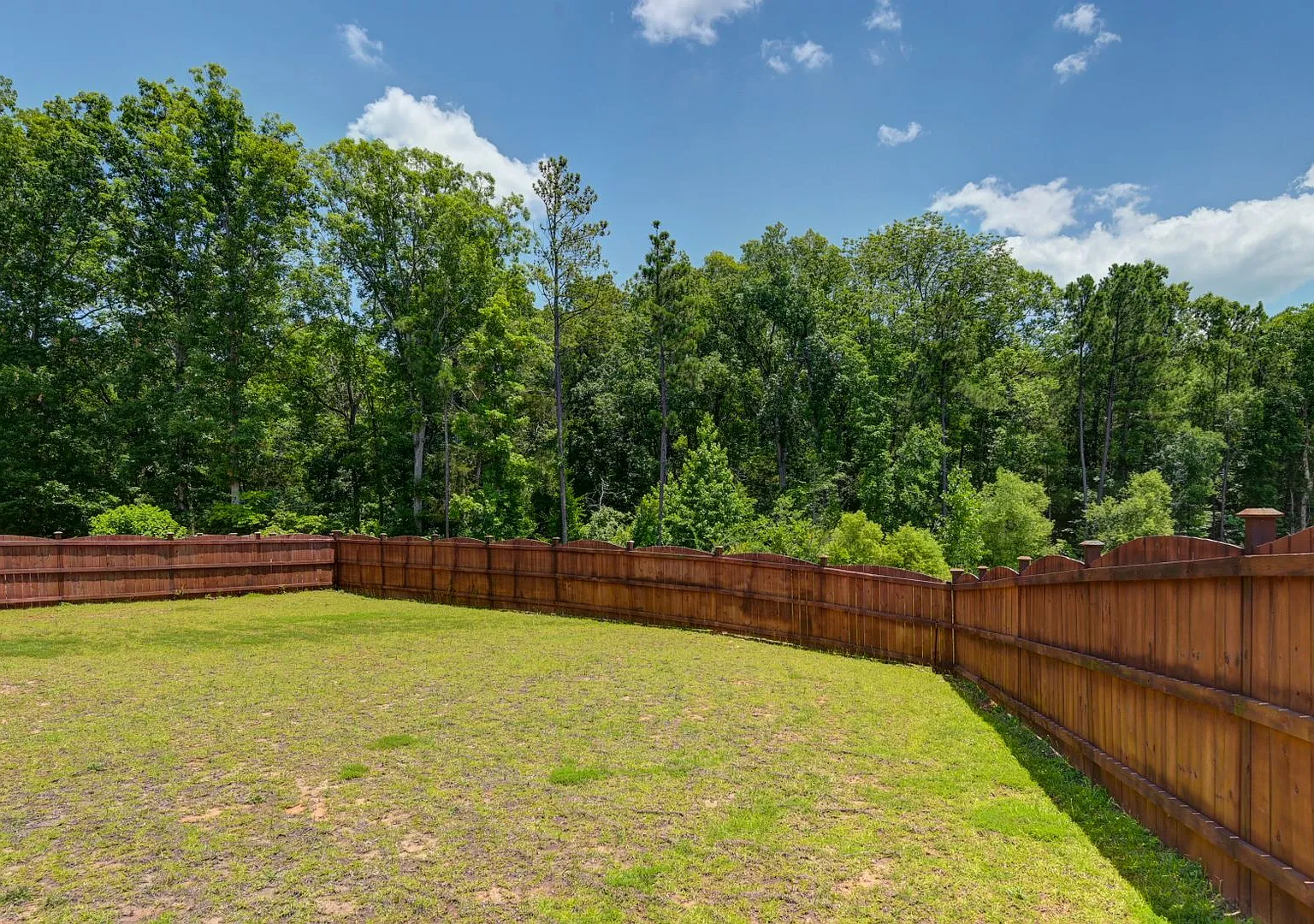 Welcome to 2286 Harvestwood Lane, a luxurious 5-bedroom, 4.5-bath home nestled in the serene comm... — Photo 3