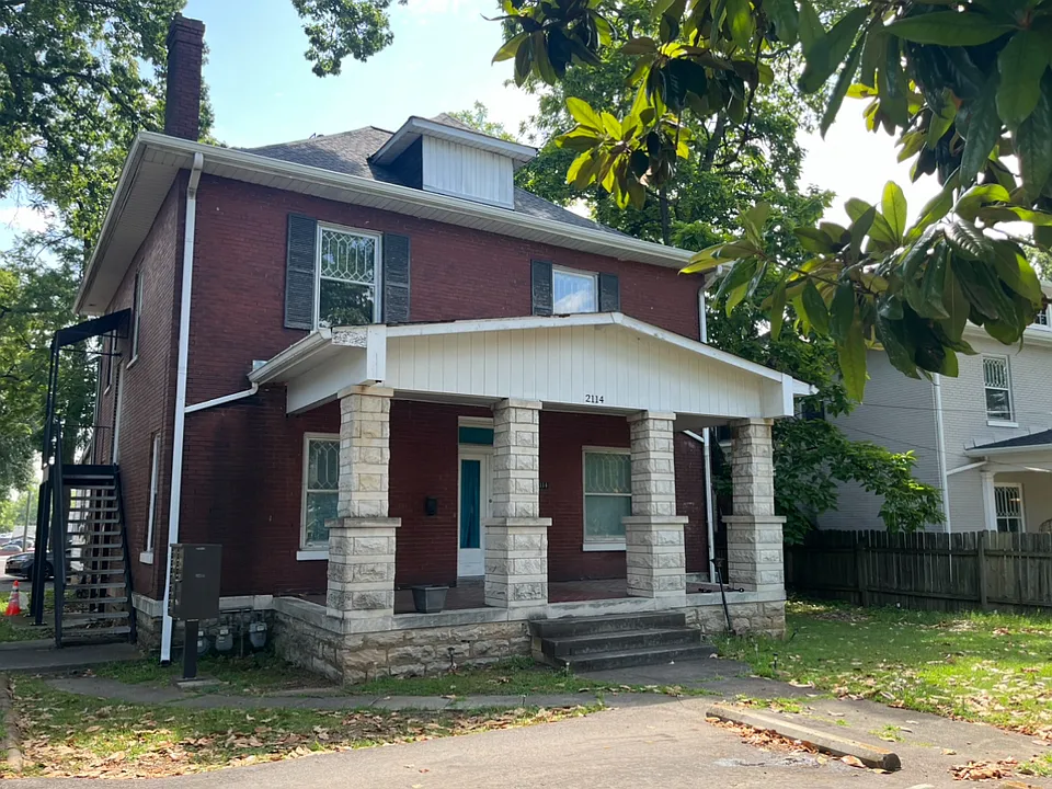 2114 Elliott Ave #2