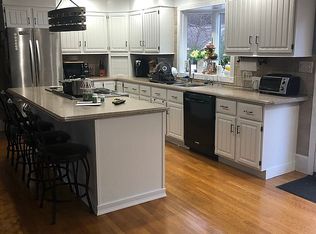 44 Constitution Dr, Leominster, MA 01453