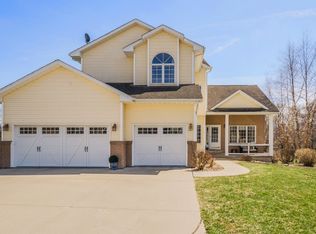 3128 Anita Cir NE, Iowa City, IA 52240