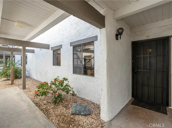 1050 E Ramon Rd Unit 19, Palm Springs, CA 92264