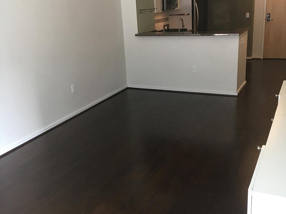1st image of 350 11th Ave