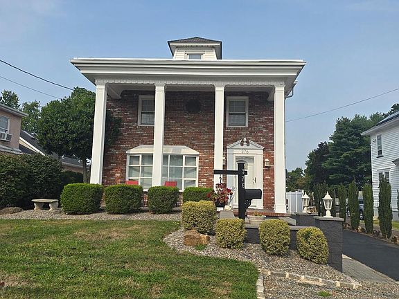 2nd image of 376 White Horse Ave