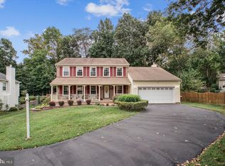 8809 Shadowlake Way, Springfield, VA 22153