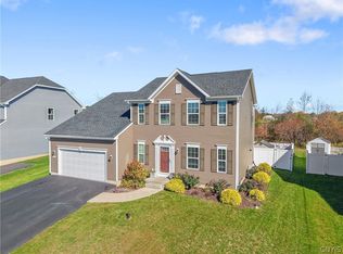 8582 McNamara Dr, Clay, NY 13041