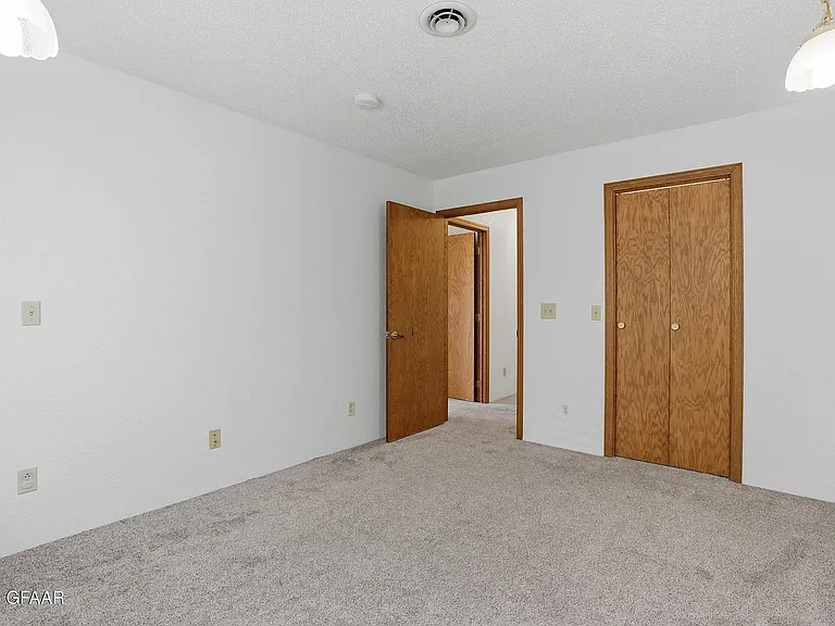 1703 S 35th St #A — Photo 12