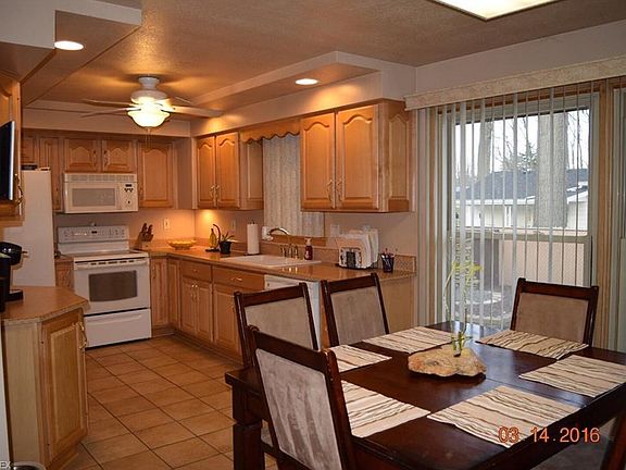 3rd image of 3447 Bent Willow Ct