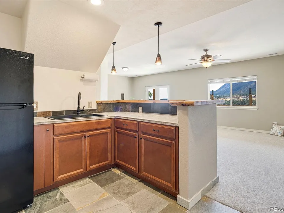126 Star View Cir