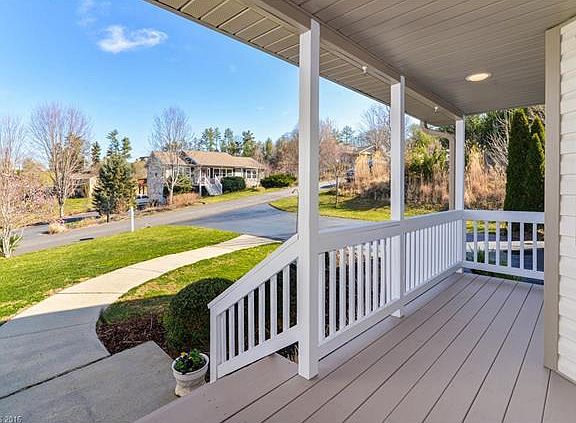 3rd image of 64 Ridge Brook Dr
