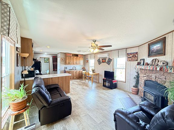 3rd image of 73 Bosquecito Rd