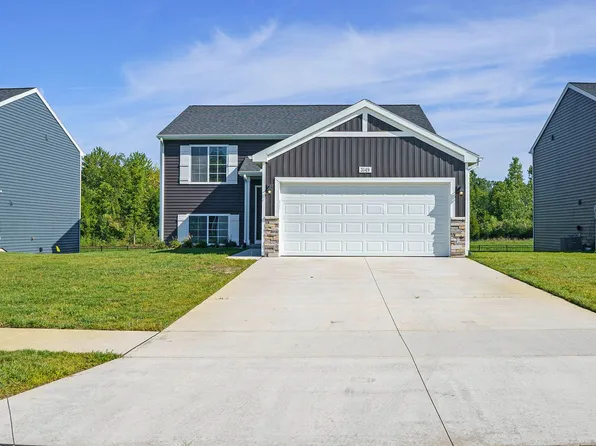 3149 Alder Dr SW, Grandville, MI 49418
