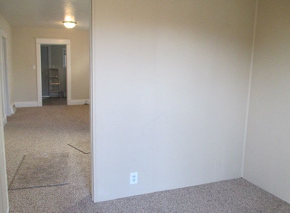 2nd image of 318 E Irvington Ave