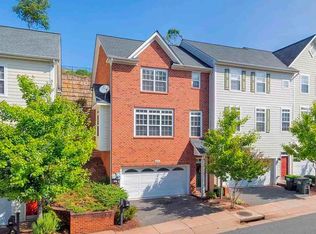 165 Brookwood Dr, Charlottesville, VA 22902
